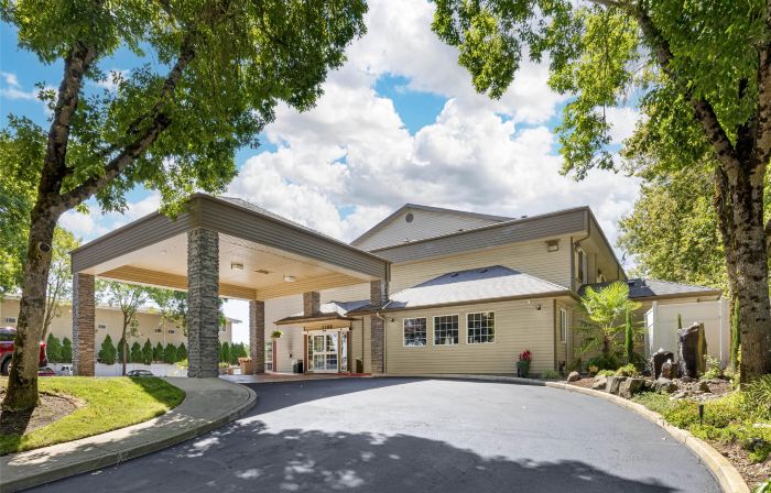 Best Western Plus Prairie Inn