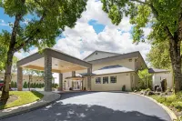 Best Western Plus Prairie Inn