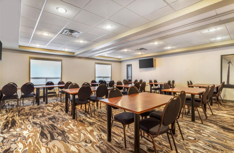 Best Western Plus Service Inn Suites photo 4