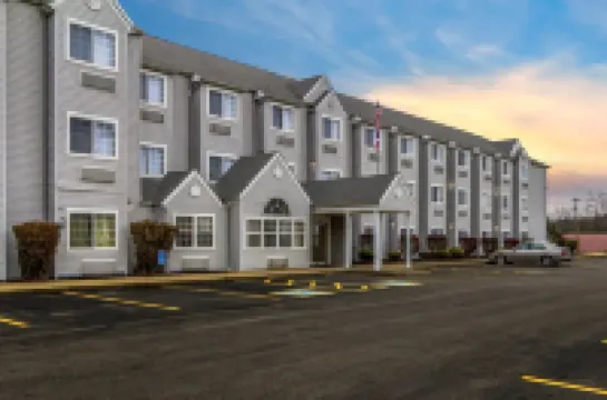 Quality Inn & Suites North Lima - Boardman