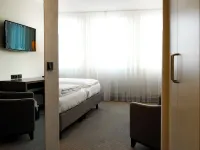 Sylter Hof Berlin Hotels in der Nähe von Staatsbibliothek zu Berlin