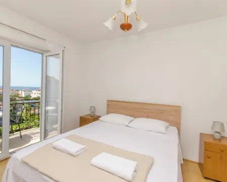 Apartments Nera Hotels in Primosten