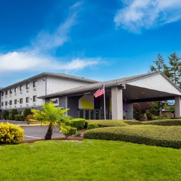 Spark by Hilton Kent Seattle