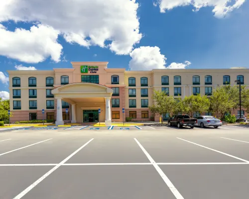 Holiday Inn Express & Suites BRADENTON EAST-LAKEWOOD RANCH by IHG Hotels in Bradenton