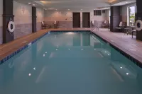 Holiday Inn Express & Suites BRYANT - BENTON AREA by IHG - Pools