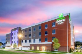 Holiday Inn Express & Suites OTTAWA by IHG