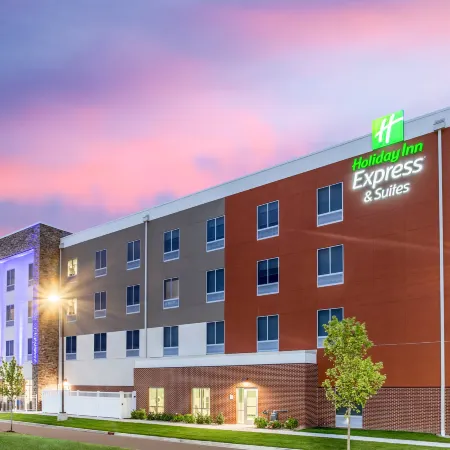 Holiday Inn Express & Suites OTTAWA by IHG