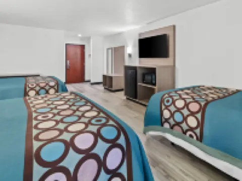 Super 8 by Wyndham Weatherford Hôtels à : Weatherford