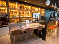 Ibis Asuncion - ที่มีบาร์