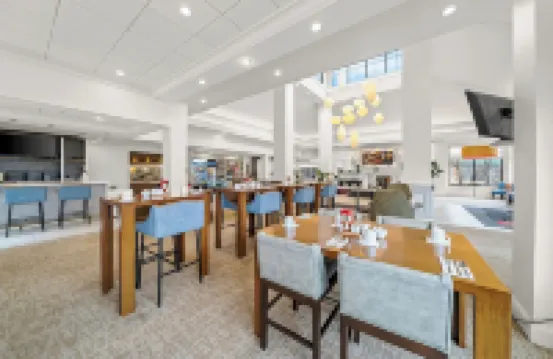 普里茅斯希爾頓花園酒店 普利茅斯酒店