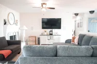 Home w/Pool & Jacuzzi, Short Drive to Monterey/Carmel Beach