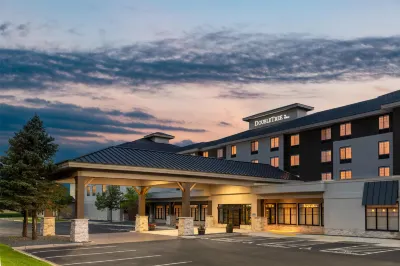 DoubleTree by Hilton Owatonna Hotels in Steele County
