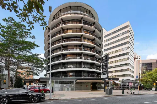 Madison Tower Mill Hotel