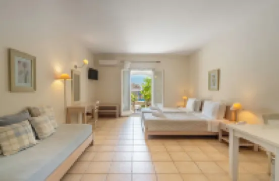 Aeolos Hotel