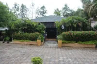 Safal Retreat - 주차장