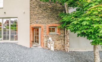 Riverside Villa with Charm