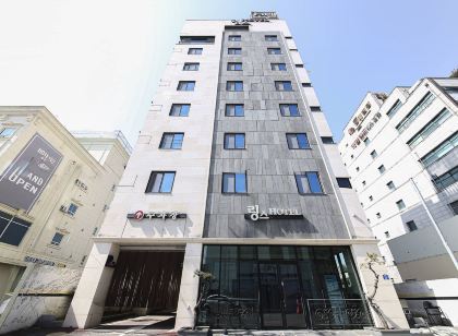 군산 링스호텔 장미점