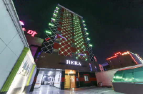 Hera Motel