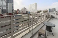 California Hotel - 3-Star