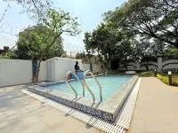 Anand Mansion - مسبح خاص