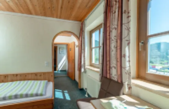 Familienhotel Unterreith Hotels in Filzmoos