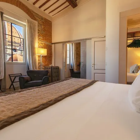 Donati Luxury Tower Suites