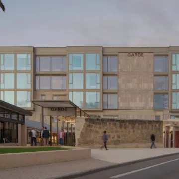 Warders Hotel by Garde