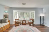 Bright and Cozy Mariposa Getaway 46 Mi to Yosemite! - Homestays