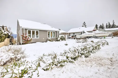 Anacortes Home w/ Views of Puget Sound - 3 tähden