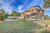 Canyon Lake Home Hill Country and Water Views!