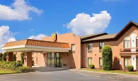Super 8 by Wyndham Metropolis - Wifi