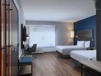 Tru by Hilton Irving DFW South Hotels in Irving