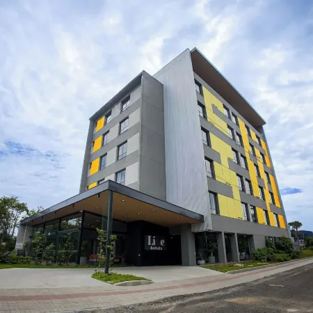 Liwe Hotels