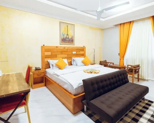 Excelsa Lodge Hotels in Ejisu