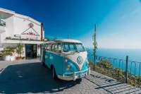 Albergo Dipinto BaccoFurore - Parkering
