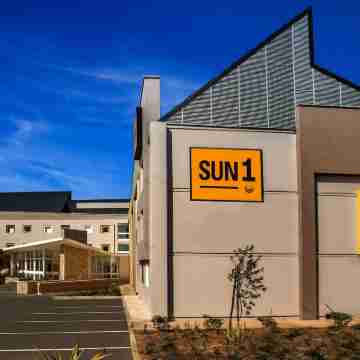 Sun1 Southgate Hotel Exterior