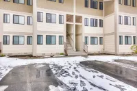 Waterfront Sandpoint Condo Lake Access! - Pool