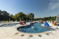 The Lakehouse Inn at Sledd Creek