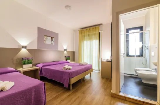 Vinsea Hotel