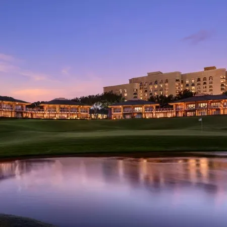 The Ritz-Carlton Dallas, Las Colinas