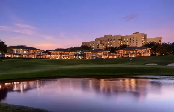 達拉斯麗思卡爾頓酒店, 拉斯科利納斯