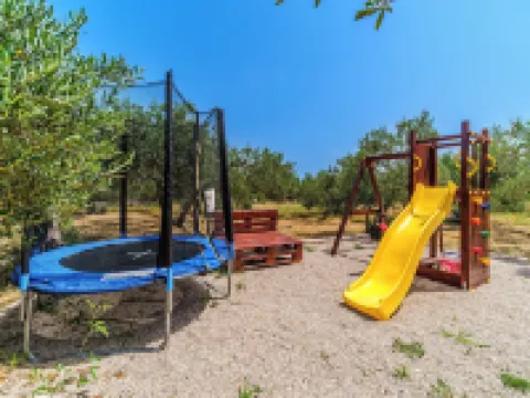 House Villa Getaway Hoteles en Mirca