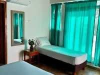 Los Pinos Beach Club Manzanillo Hotels near Manzanillo