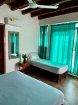 Los Pinos Beach Club Manzanillo Hotels near مانزانيلو