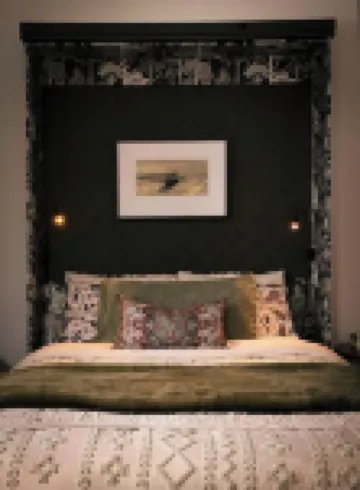 Private Elora Studio in Heart of Elora