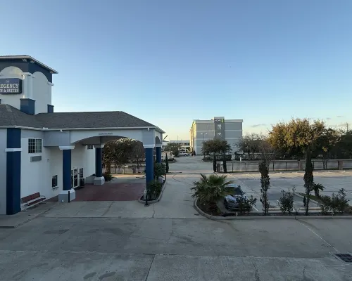 Crystal Inn - Garth Rd Hotels in Baytown