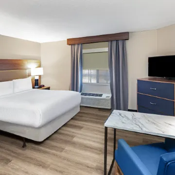 Candlewood Suites TOPEKA WEST by IHG