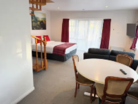 Settlers Motor Lodge Hotels in Lower Hutt
