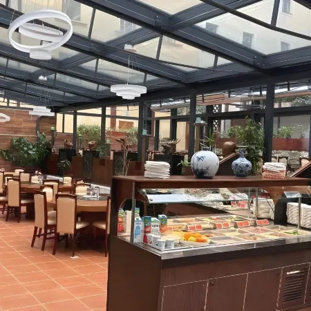 VIP Apartments