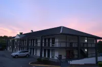 SureStay by Best Western Atlanta Northeast